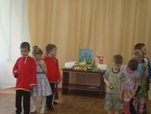 Игра "Не урони яйцо"
